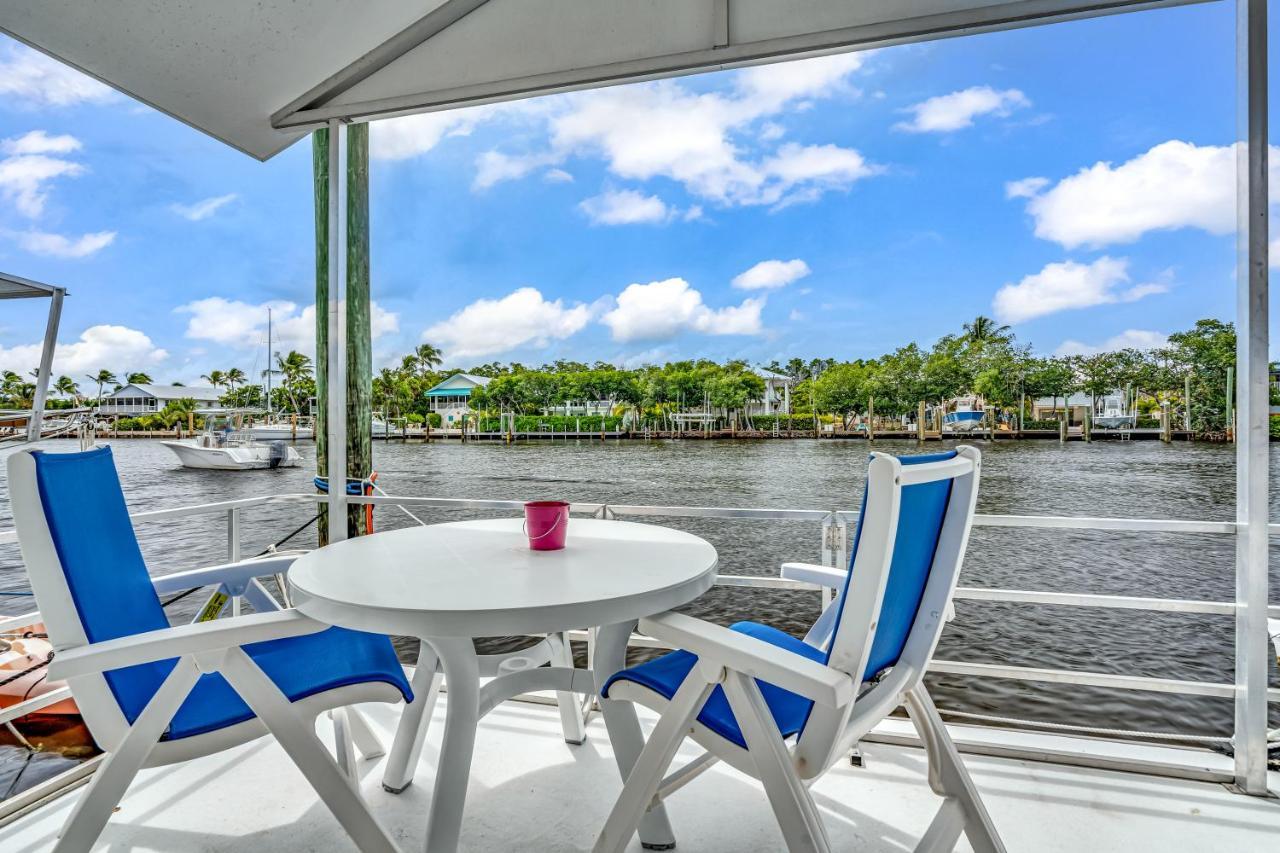 Treasure Harbor Hotel Islamorada Exterior photo